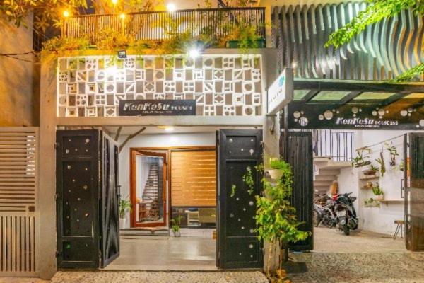 Kenkesu-entire House-3brs-nice Balcony-free Airport Pick Up From 2 Nights *